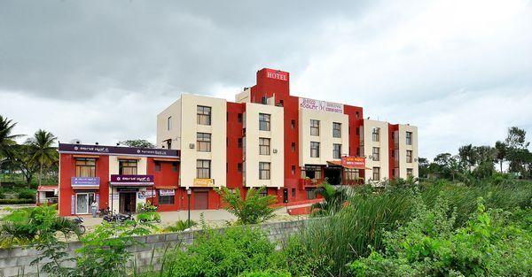 Sreeya Comforts Hotel ไมซอร์ ภายนอก รูปภาพ